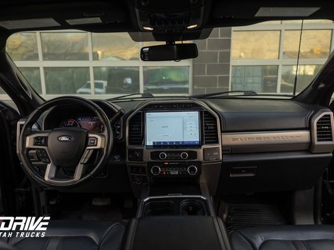 Used 2022 Ford F350 Platinum image 23
