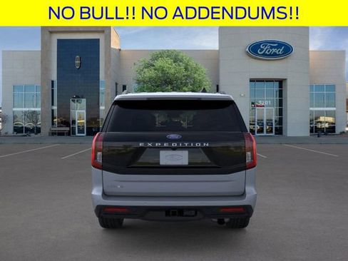 New 2025 Ford Expedition Active image 6