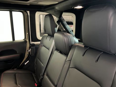 New 2026 Jeep Wrangler Unlimited Rubicon 392 image 20