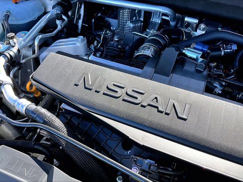 New 2026 Nissan Rogue Platinum image 17