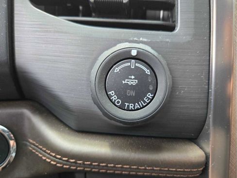 Used 2023 Ford Expedition King Ranch AWD/4WD image 27