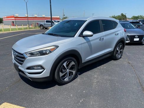 Used 2016 Hyundai Tucson Limited FWD image 3