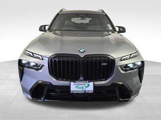 Used 2025 BMW X7 M60i AWD/4WD video 2