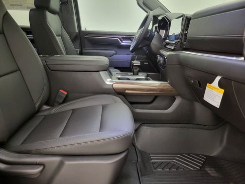 New 2026 Chevrolet Silverado 1500 RST w/ RST All Star Premium Package image 38