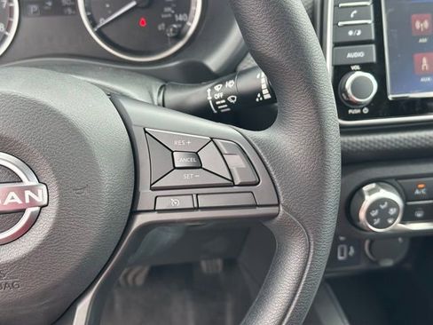 Used 2025 Nissan Kicks Play S FWD image 35