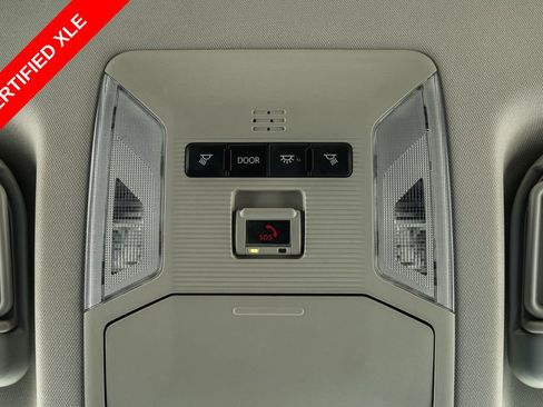 Certified 2025 Toyota RAV4 XLE FWD image 17