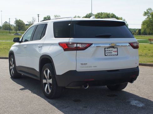 Used 2018 Chevrolet Traverse LT AWD/4WD image 18