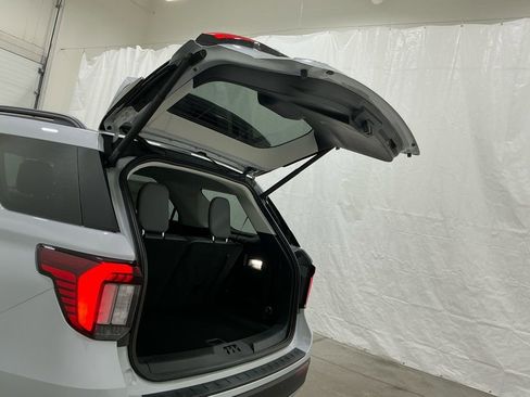 New 2026 Ford Explorer Active w/ Active Comfort Package image 26