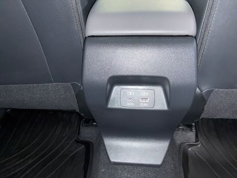Used 2024 Subaru Crosstrek 2.0i Premium AWD/4WD image 29