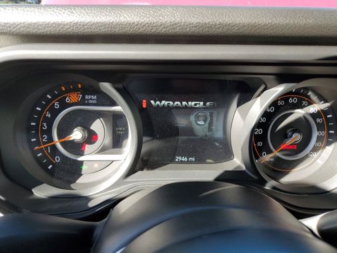 Used 2024 Jeep Wrangler Unlimited Sport AWD/4WD image 8