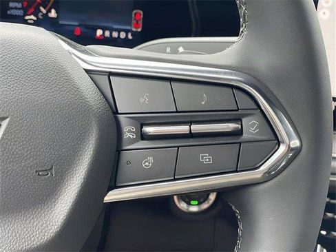 New 2025 Chevrolet Suburban Premier image 15