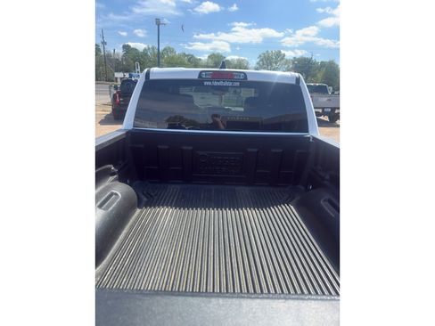 Used 2024 RAM 1500 Laramie image 13