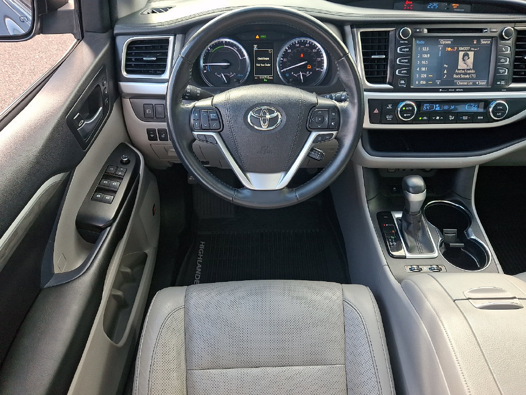 Used 2019 Toyota Highlander Limited Platinum AWD/4WD image 12