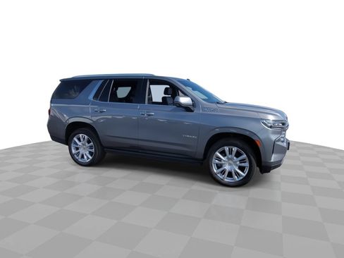Used 2021 Chevrolet Tahoe High Country w/ Premium Package AWD/4WD image 9