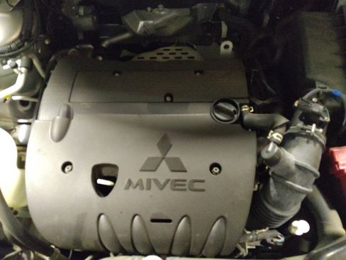 Used 2021 Mitsubishi Outlander Sport SE FWD image 30