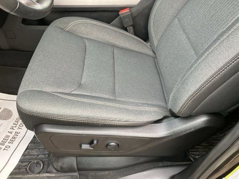 Used 2019 RAM 1500 Big Horn image 10