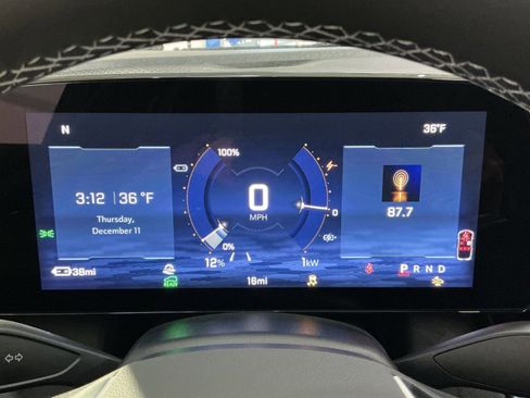 New 2026 Chevrolet Equinox EV LT image 25