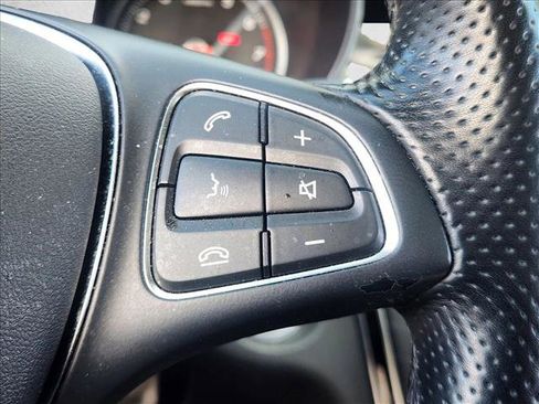 Used 2016 Mercedes-Benz C 300 Sedan image 14