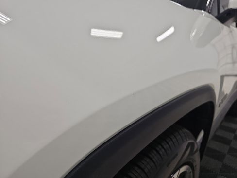 Used 2024 Rivian R1S Adventure AWD/4WD image 35