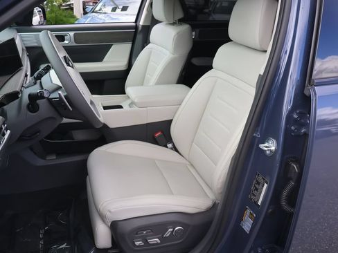 Used 2026 Hyundai Santa Fe Calligraphy AWD/4WD image 13