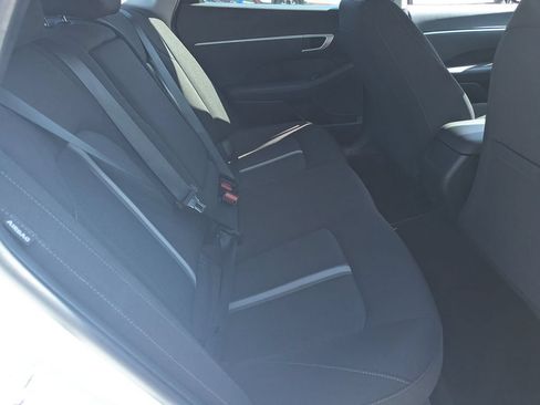 Used 2025 Hyundai Sonata SEL FWD image 29