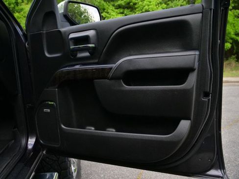 Used 2015 GMC Sierra 1500 Denali w/ Driver Alert Package image 40