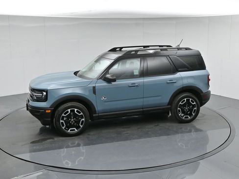 Used 2023 Ford Bronco Sport Outer Banks w/ Tech Package image 49