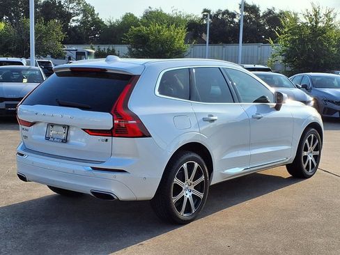 Used 2021 Volvo XC60 T5 Inscription w/ Advanced Package AWD/4WD image 4