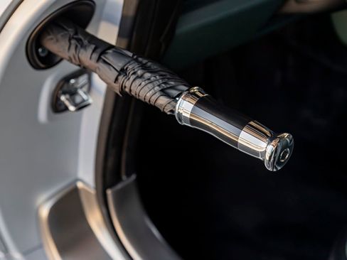 Used 2016 Rolls-Royce Dawn RWD image 6