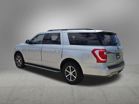 Used 2019 Ford Expedition Max XLT w/ Equipment Group 202A AWD/4WD image 4