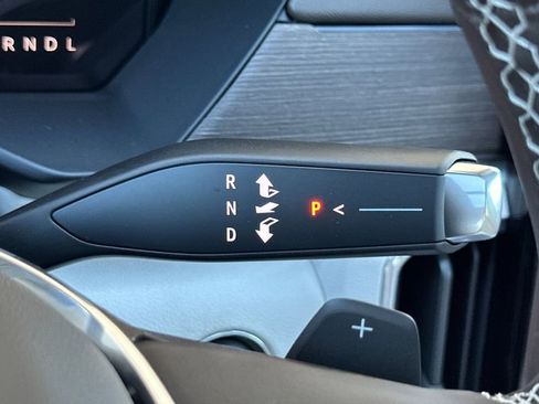 New 2026 GMC Acadia Denali w/ Super Cruise Package FWD image 19