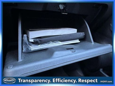 Used 2021 Nissan Kicks S image 25