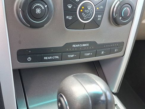 Used 2015 Ford Explorer 4WD image 25