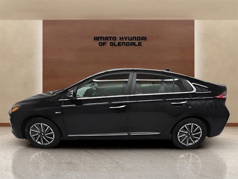 Used 2020 Hyundai Ioniq Limited image 3