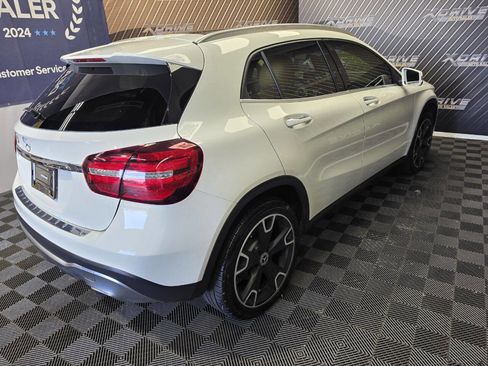 Used 2018 Mercedes-Benz GLA 250 image 10