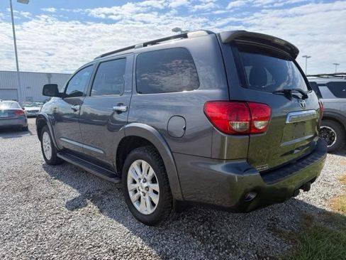 Used 2014 Toyota Sequoia Platinum AWD/4WD image 4