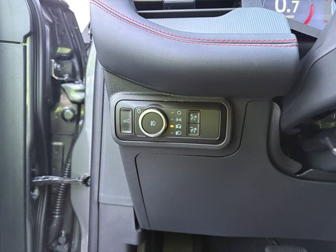 New 2026 Ford Explorer ST-Line w/ ST-Line Street Pack image 34