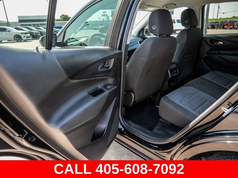 Used 2023 Chevrolet Equinox LT w/ Driver Convenience Package FWD image 24