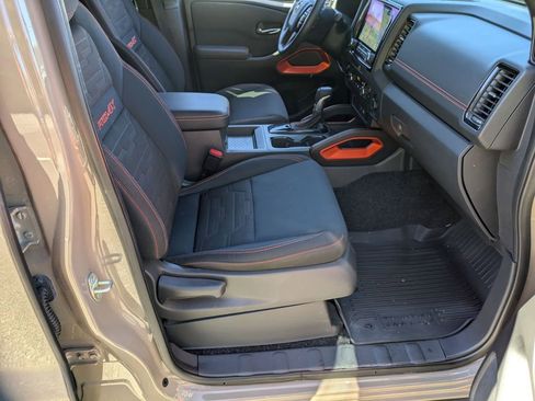 Used 2022 Nissan Frontier PRO-4X w/ Off-Road Protection Package image 24