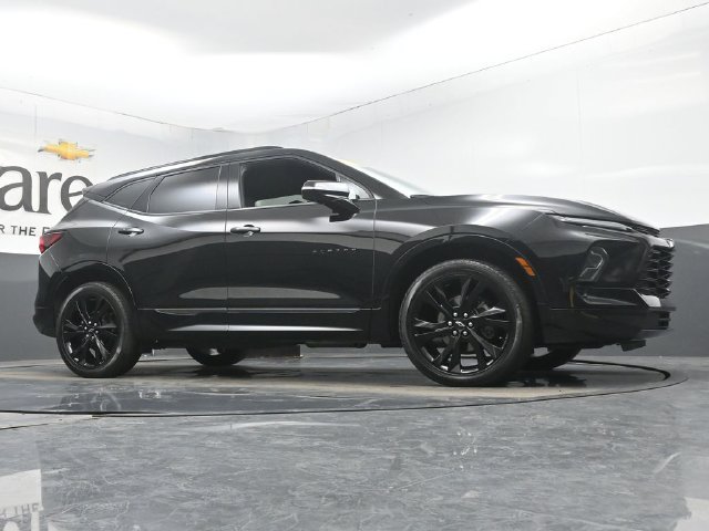 Used 2024 Chevrolet Blazer RS w/ Driver Confidence II Package FWD image 2