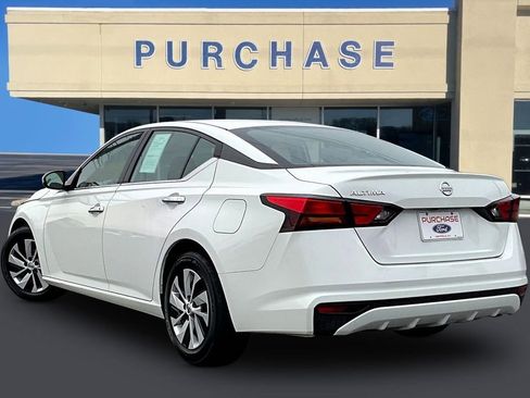 Used 2022 Nissan Altima 2.5 S image 4