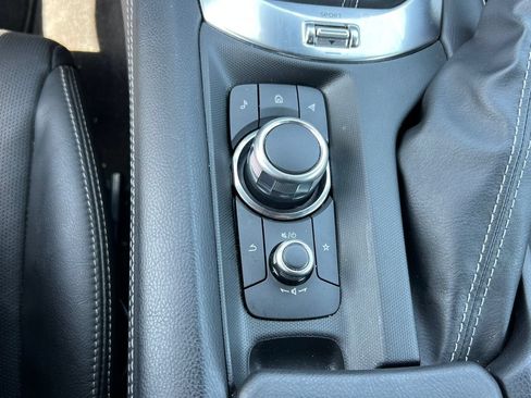 Used 2025 MAZDA MX-5 Miata RF Grand Touring RWD image 27