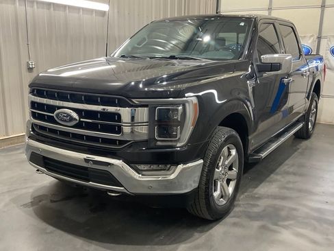 Used 2022 Ford F150 Lariat w/ Equipment Group 502A High AWD/4WD image 3