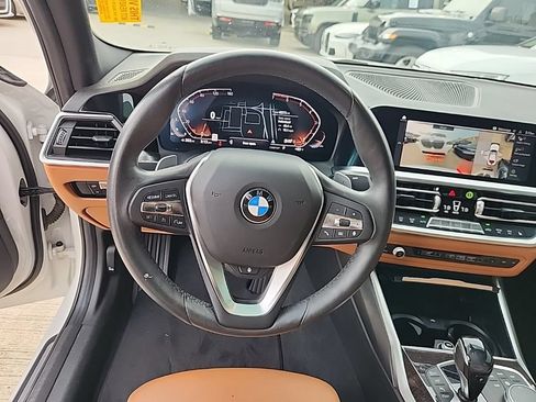 Used 2020 BMW 330i Sedan w/ Premium Package RWD image 4