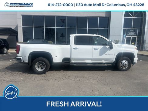 Used 2021 Chevrolet Silverado 3500 High Country image 3