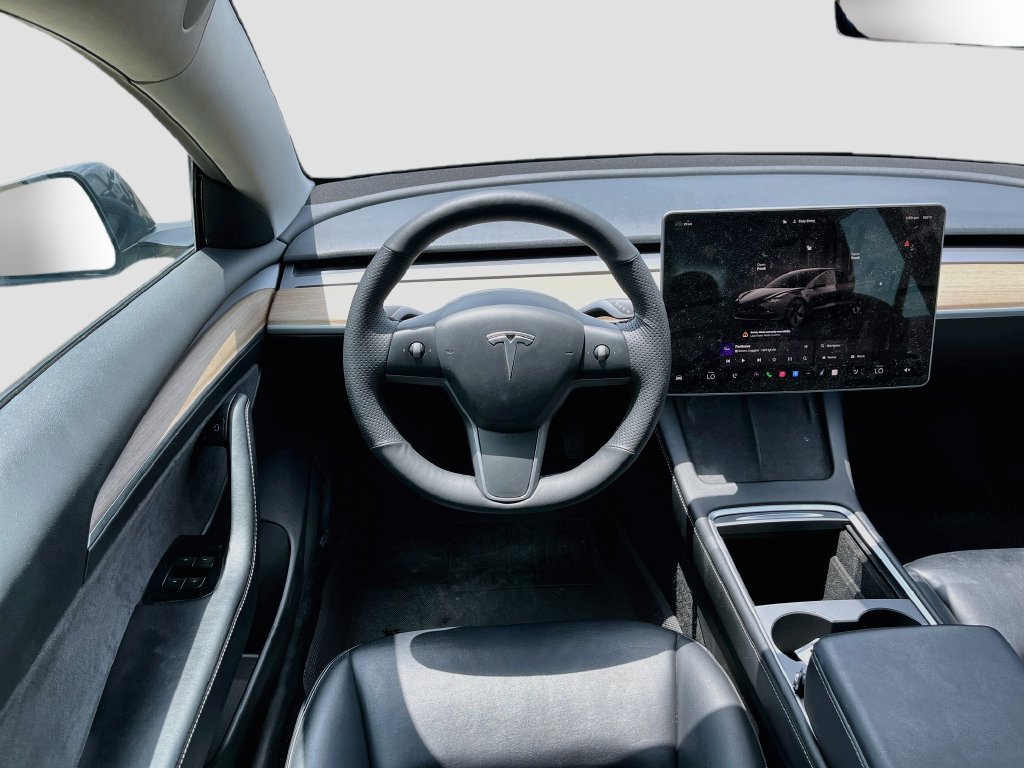 Used 2023 Tesla Model 3 Standard Range RWD image 23