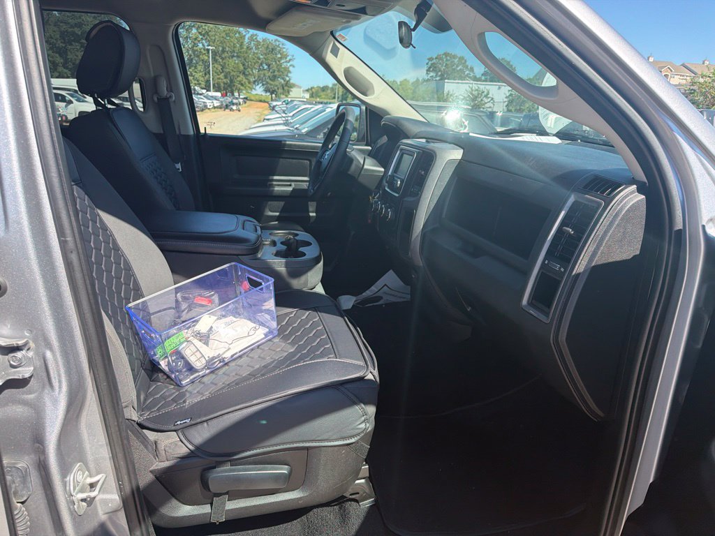 Used 2022 RAM 1500 Tradesman w/ Chrome Plus Package RWD image 20