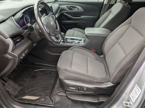 Used 2021 Chevrolet Traverse LT w/ LPO, Floor Liner Package image 20