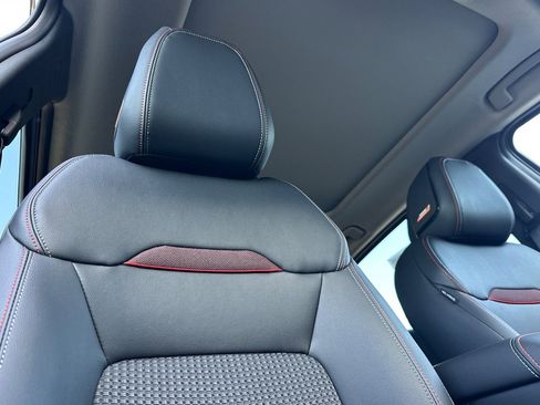New 2026 Nissan Kicks SR FWD image 20