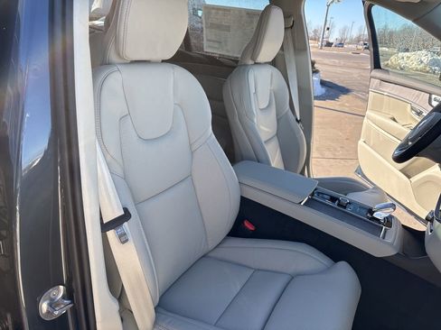 New 2026 Volvo XC90 B6 Ultra w/ Protection Package Premier AWD/4WD image 44